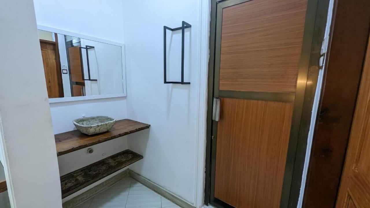 Babajay Family Home Dar es Salaam Eksteriør billede