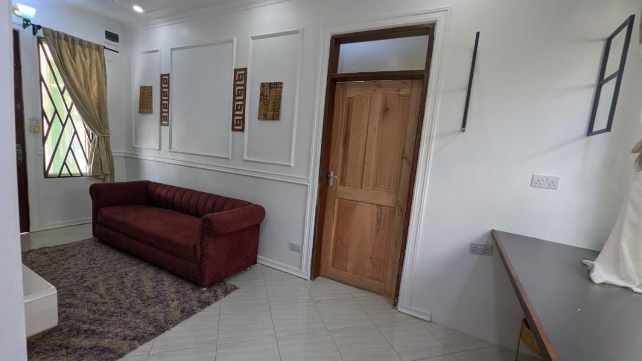 Babajay Family Home Dar es Salaam Eksteriør billede